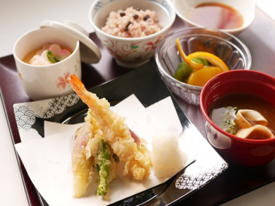 ココファンレジデンス世田谷弦巻 お食事フォトギャラリー