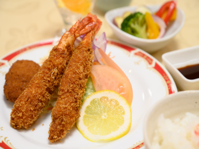ドマーニ神戸（介護居室） お食事イメージ 3