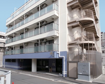 神奈川県 横須賀市リアンレーヴ横須賀