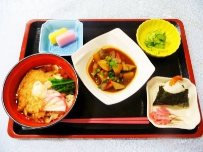 ベストライフ広島中区 お食事イメージ 2