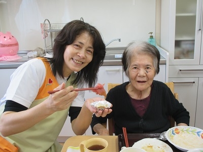 ここいち　龍ヶ崎C棟 お食事イメージ 2