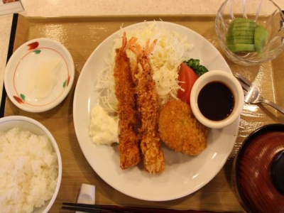 SOMPOケア ラヴィーレ成城南 お食事イメージ 15