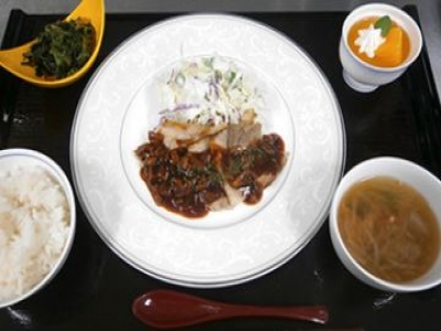 グランヴィル鳳凰館 福岡周船寺 お食事イメージ 7