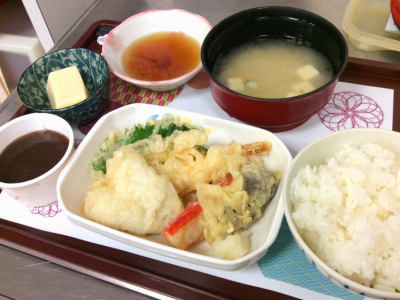 ケア・キューブ高柳 お食事イメージ 3