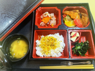 ケア・キューブくさか お食事イメージ 1