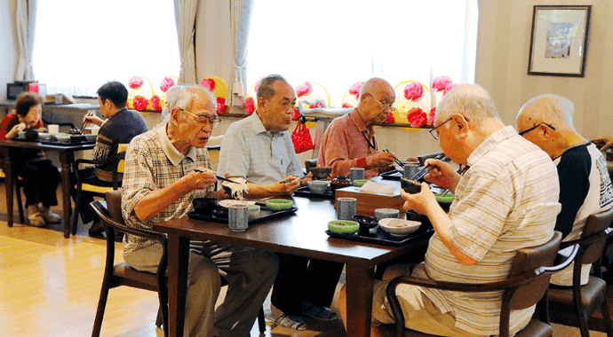 施設内調理のお食事