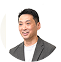 脇 俊介